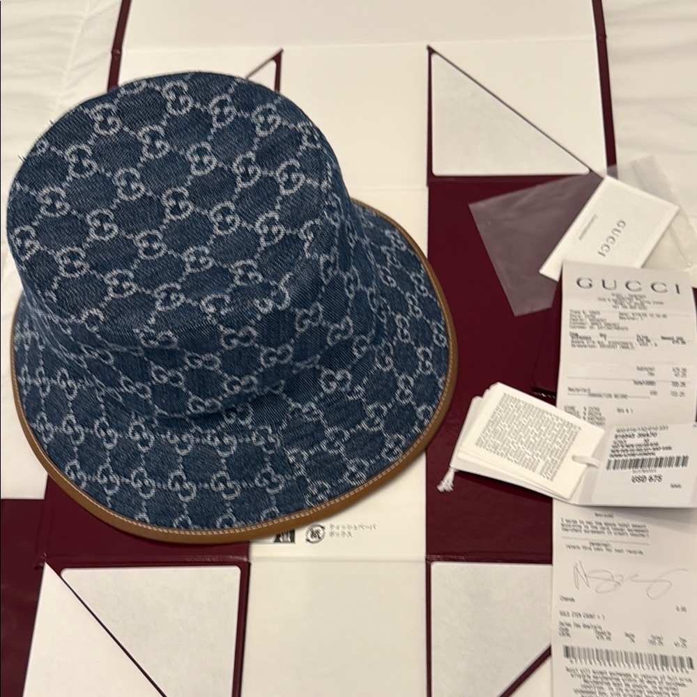 Gucci Denim and Tan Monogram Bucket Hat size M brand new tags 100%  authentic